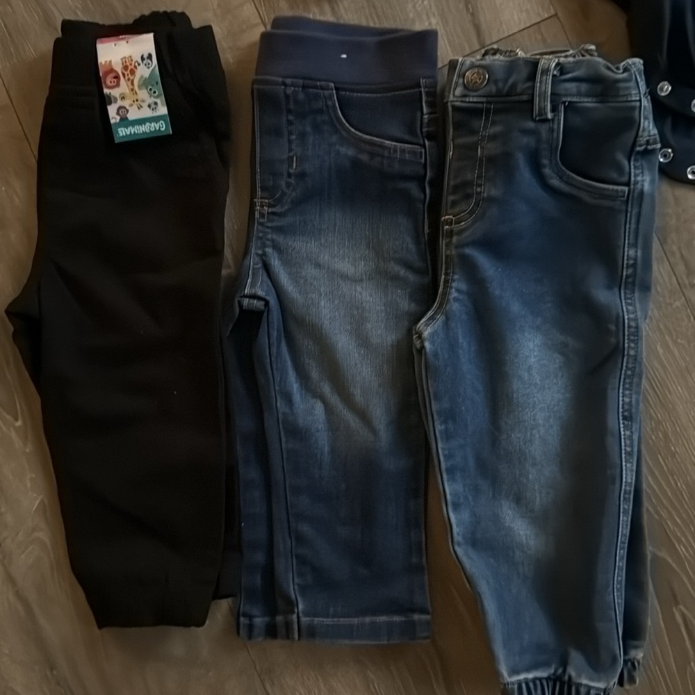 LARGE BUNDLE 18m whole lot NWT or no visible wear
Total 18 pcs. All must go - Picture 3 of 5